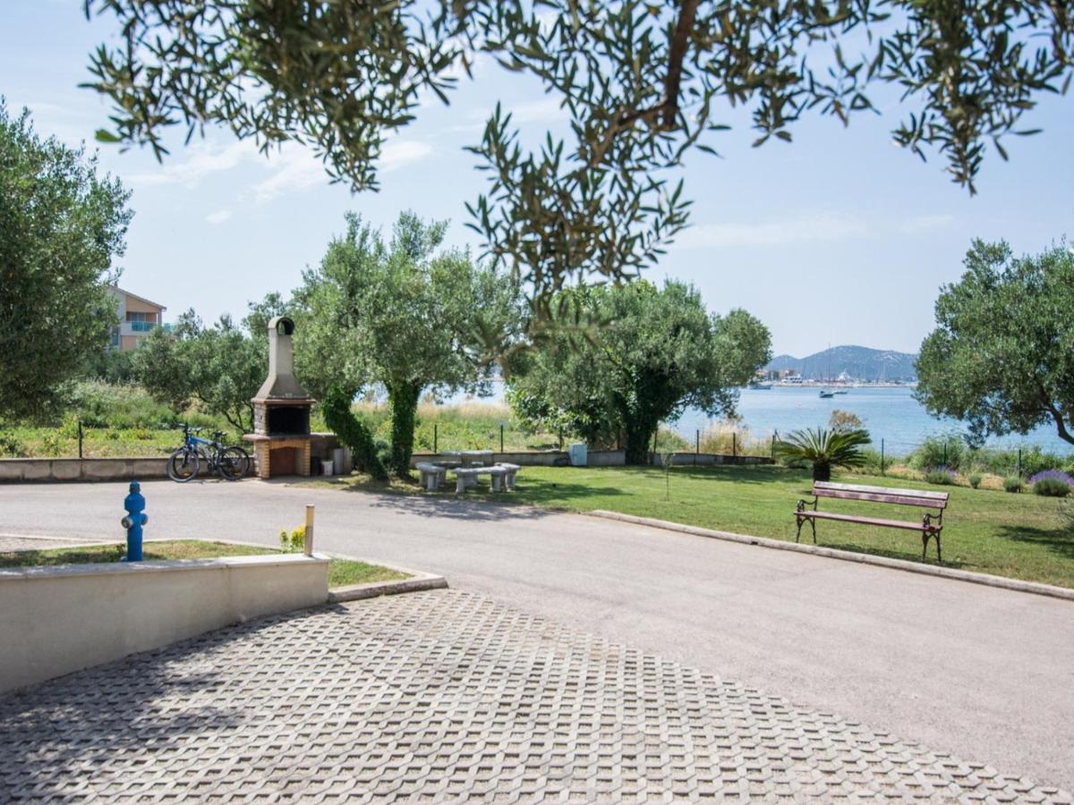 Maria'S Appartement Biograd Na Moru Buitenkant foto
